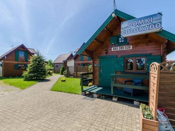 فيلا Apartamentowe Domki Drewniane Colorado كارفيا المظهر الخارجي الصورة