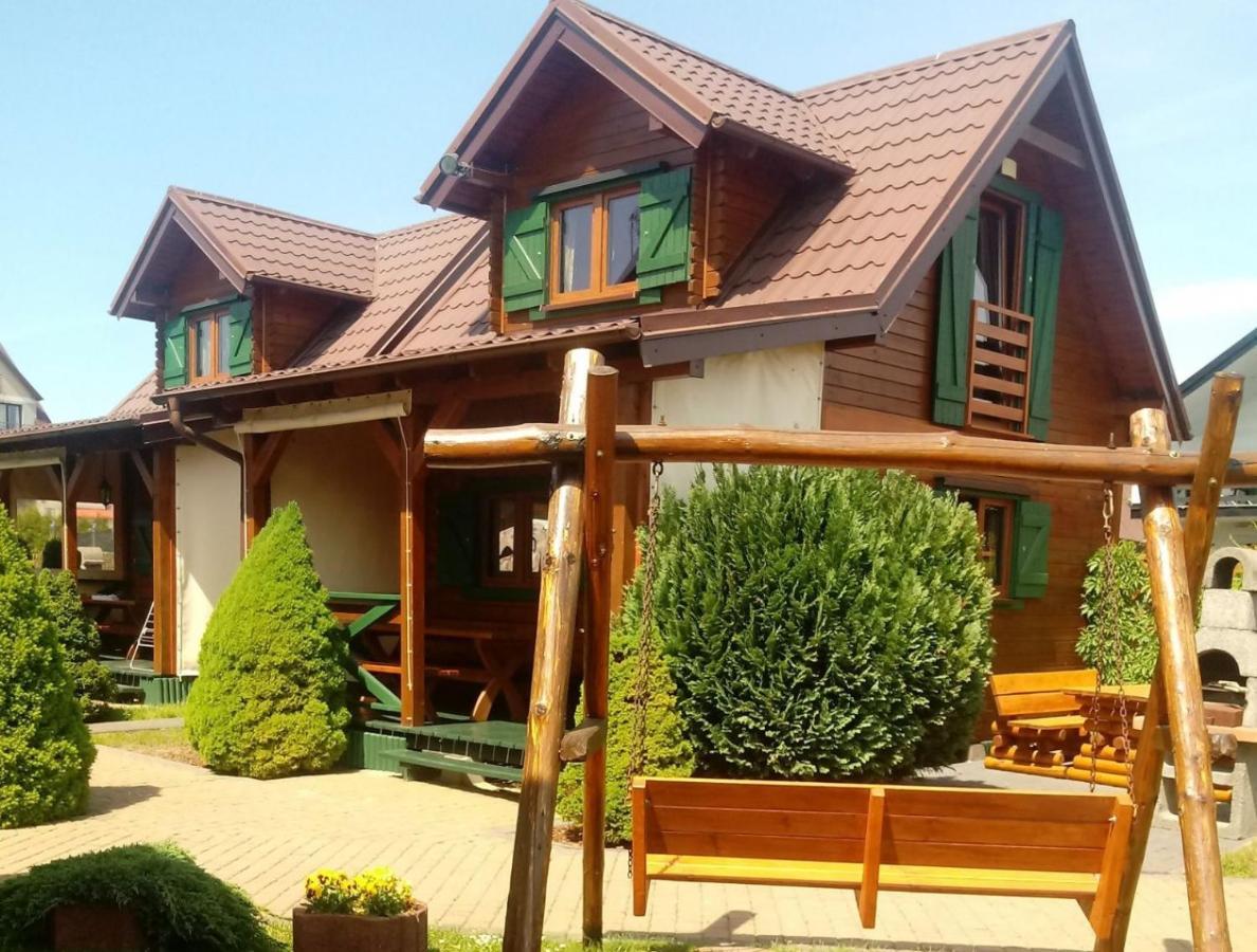 فيلا Apartamentowe Domki Drewniane Colorado كارفيا المظهر الخارجي الصورة